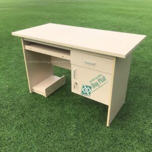 Thanh lý bàn nhân viên có ngăn kéo và hộc tủ 1m2x0,6m (BCG700)