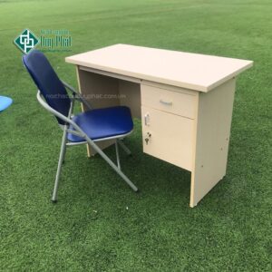 Thanh lý bàn văn phòng có hộc tủ khóa kt 0,6x1,2m mới 100% (BCG650)