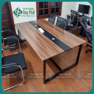 Alternative view of Thanh lý bàn họp chân sắt 3 mảnh 1m2x2m4 mới 100%
