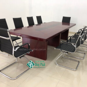 Thanh lý bàn họp sơn PU tại Hà Nội mới 100%